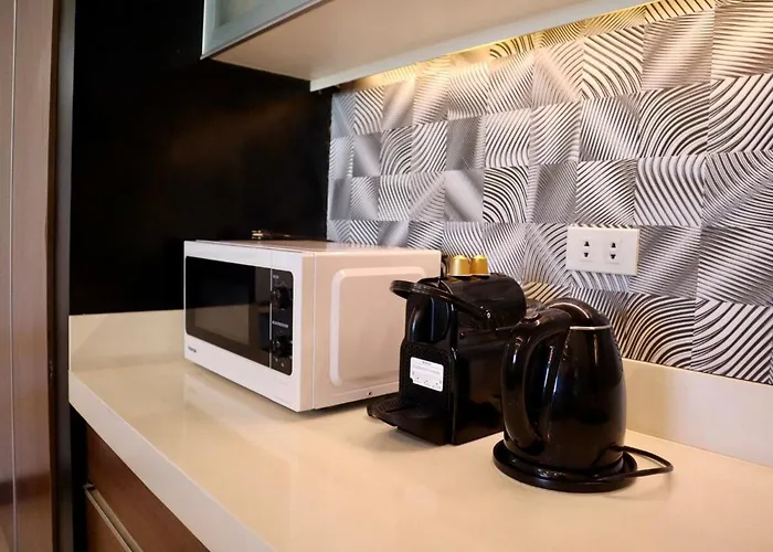 Stylish Luxury Penthouse With 3br, Wifi, Gym, Across Malls Apartment Mandaue City