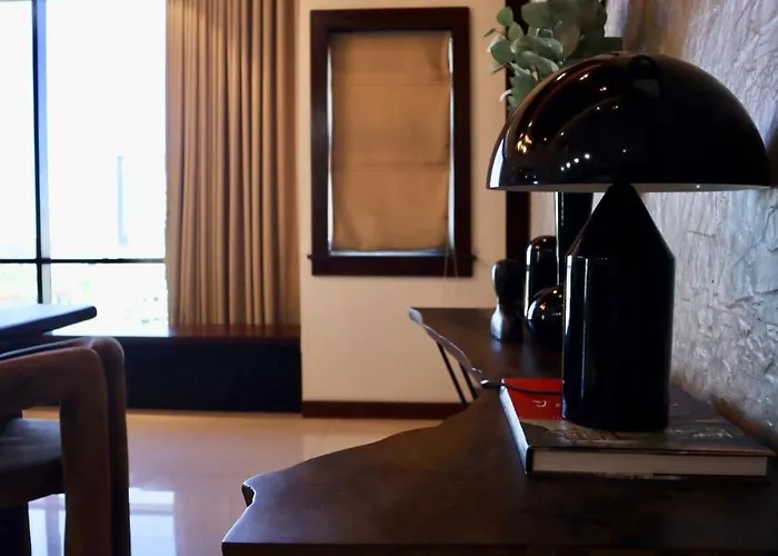 Apartment Stylish Luxury Penthouse With 3br, Wifi, Gym, Across Malls Mandaue City